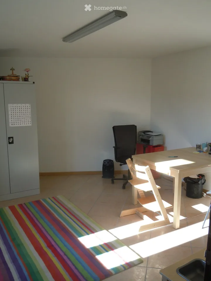 Affittasi locali ad uso ufficio, studio, atelier, archivio