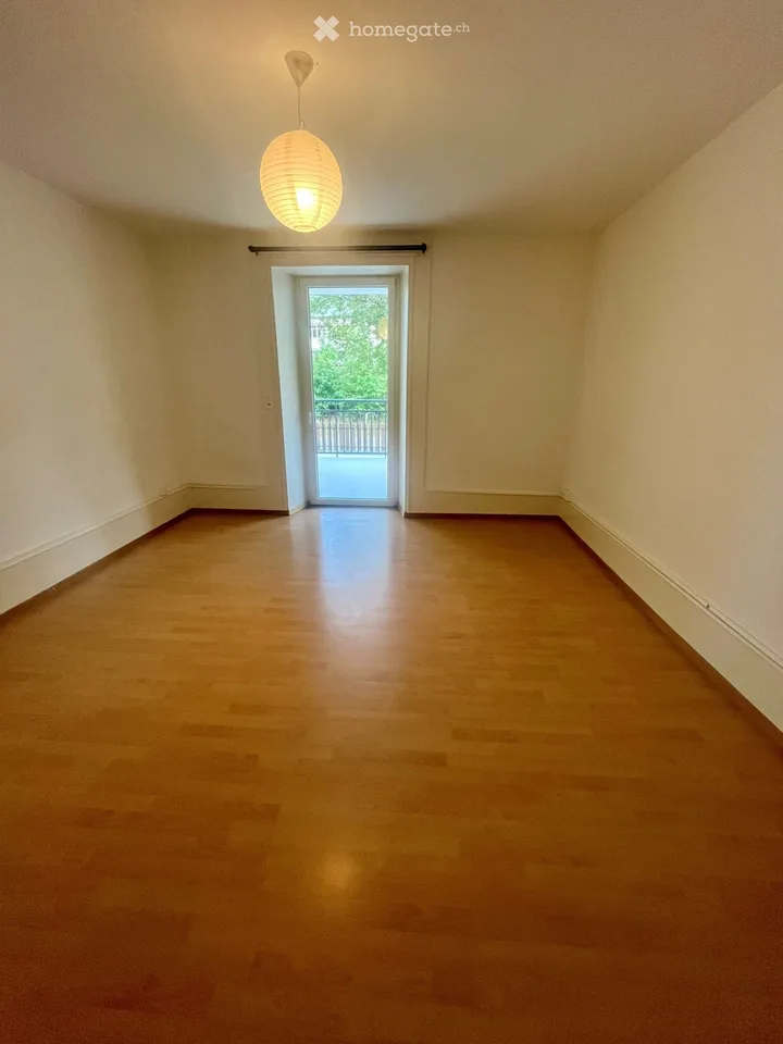 Geräumige 3-Zimmer-Wohnung mit großem Balkon