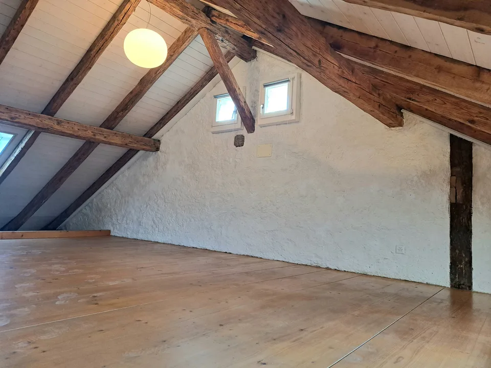 HAUPTGASSE 36, Geräumiges 2.5-Zimmer-Duplex 120M2