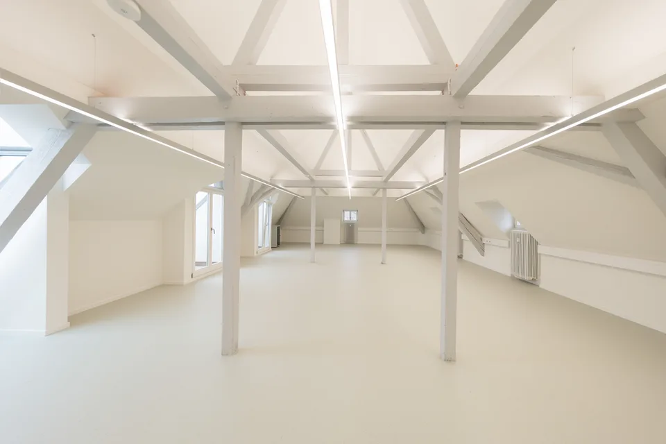 Versatile commercial space in the Socin House