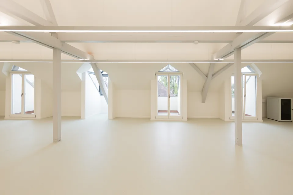 Versatile commercial space in the Socin House