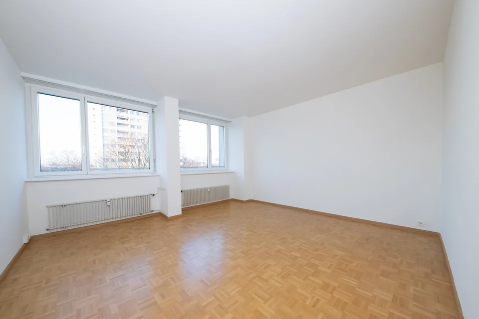 Familienwohnung direkt am Rhein