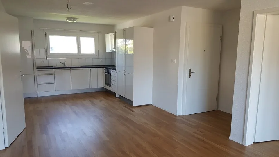 4-Zimmer-Wohnung in Buchrain zu vermieten