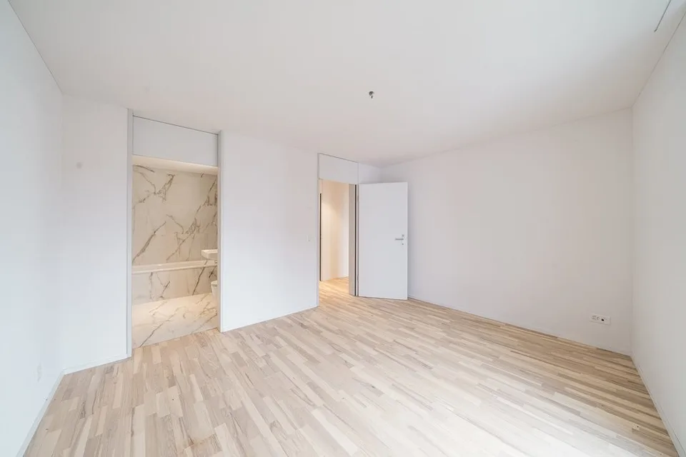 MODERNA E SPACIOSA