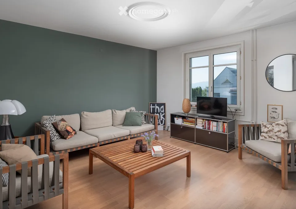 Zürich Witikon - stilvolles Stadthaus (DEFH)   /   Stylish town house (semi-detached house)