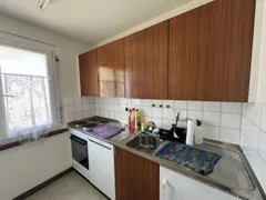 Helle 4-Zimmer-Wohnung mit Balkon und Grünblick in Hinwil