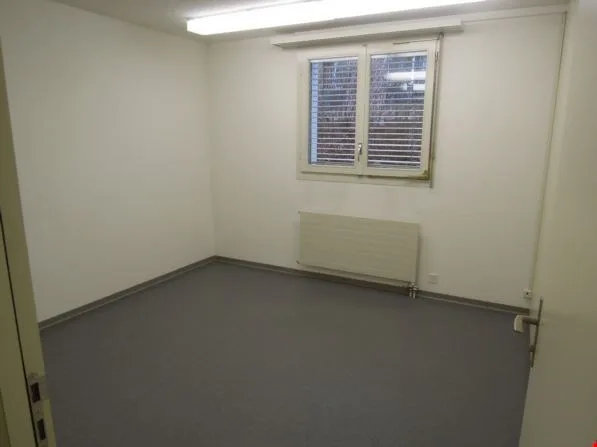 Büro-/Gewerberäumlichkeiten in Bümpliz