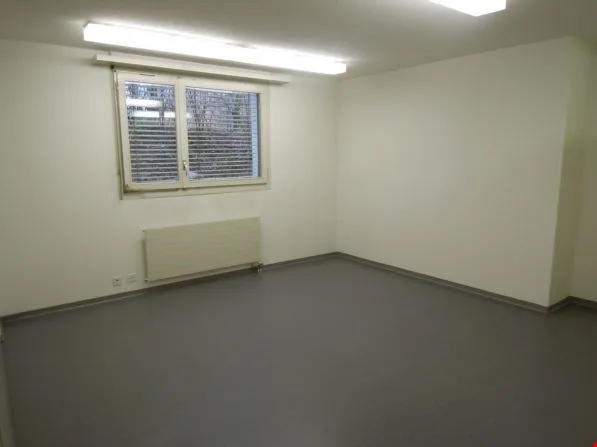 Büro-/Gewerberäumlichkeiten in Bümpliz