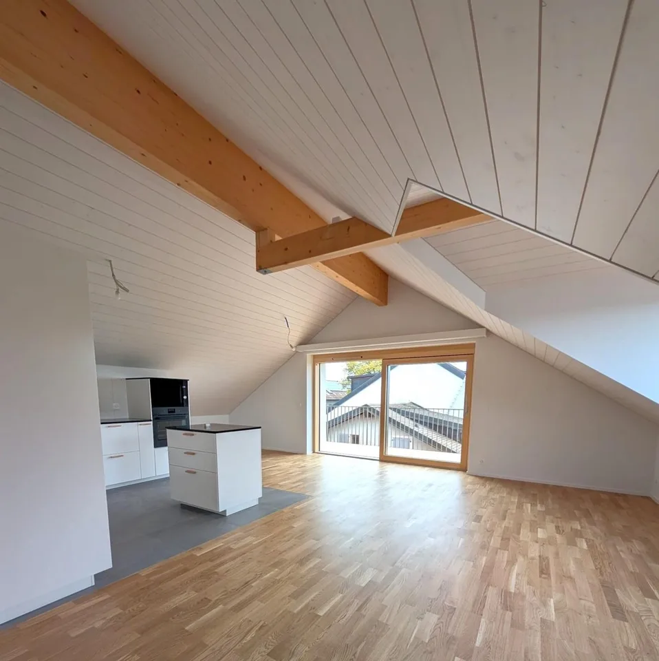 Bel appartement de 4.5 pièces en duplex dans une magnifique maison rénovée