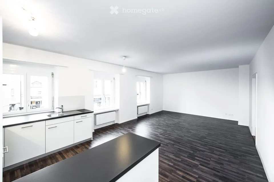 Helle 3-Zimmer-Wohnung mit Balkon in Olten – ab November 2026