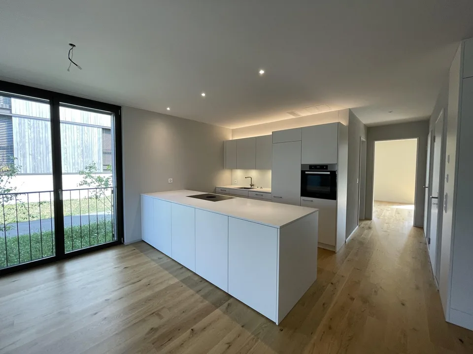 Moderne 3.5 Zimmerwohnung mitten in einem Park über Zollikofen