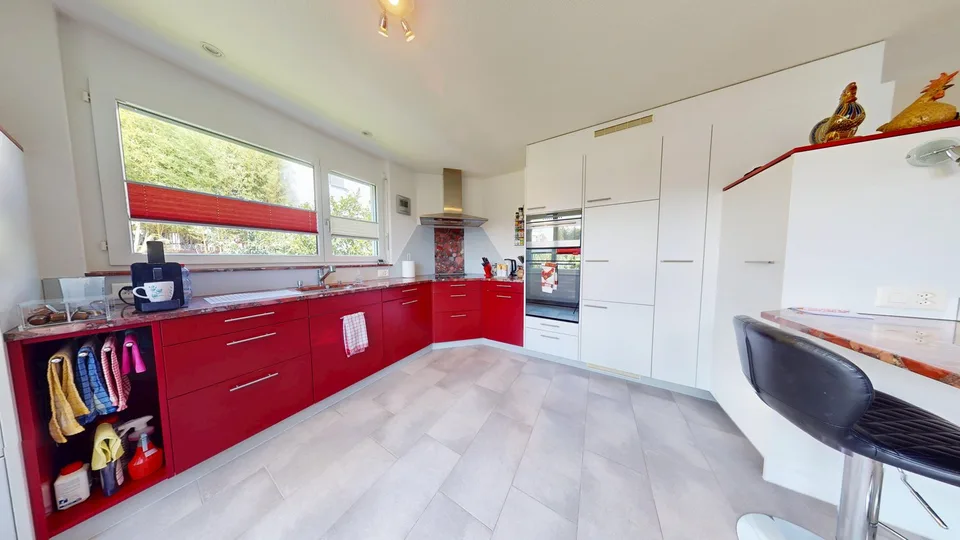Stylish 4.5-room apartment with spacious balcony
