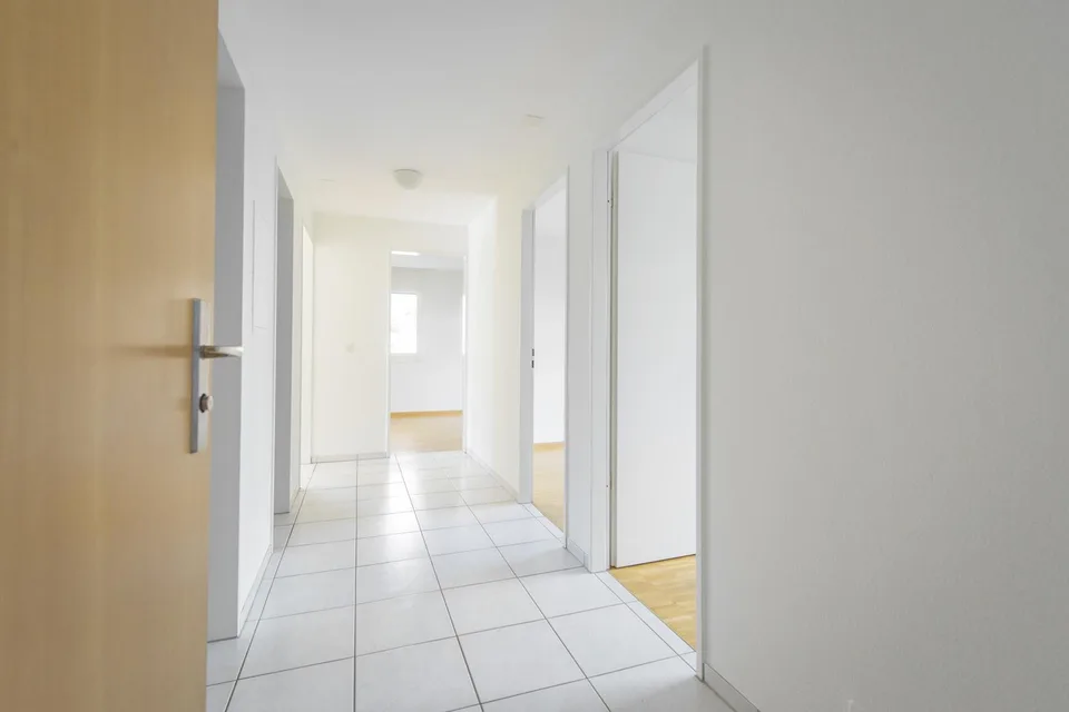Appartement lumineux 4.5 pièces avec balcon, pourrait être votre nouvelle maison !