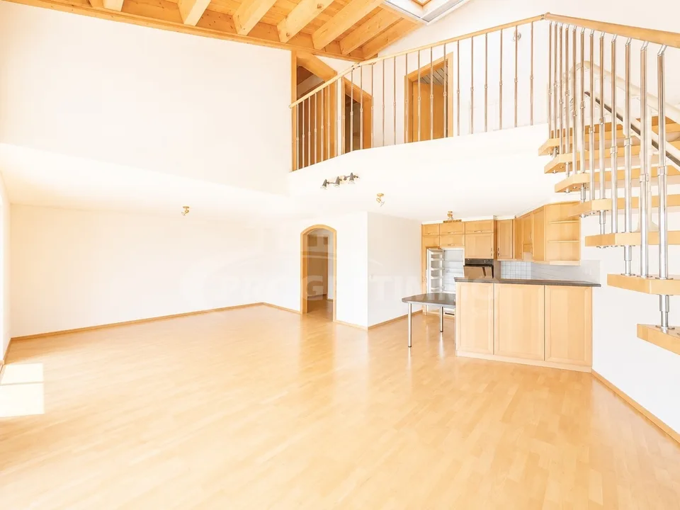 BRIGHT DUPLEX IN SAILLON