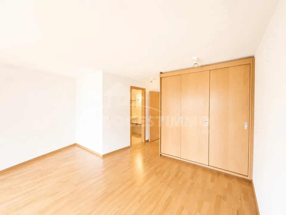 BRIGHT DUPLEX IN SAILLON