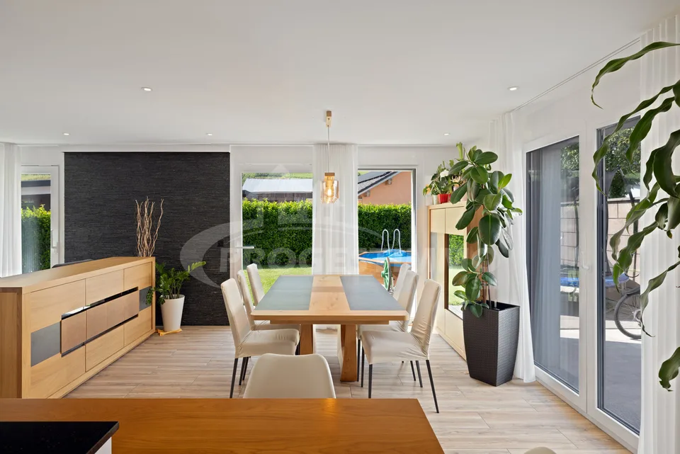 BEAUTIFUL VILLA - GUARANTEED TO STEAL YOUR HEART