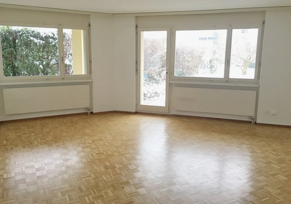 Grosszügige 4-Zimmer-Wohnung in Zürich-Witikon