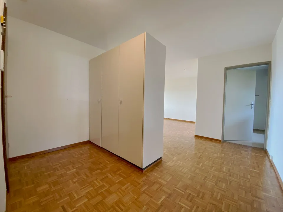 Appartement spacieux 4 pièces à Zürich-Witikon