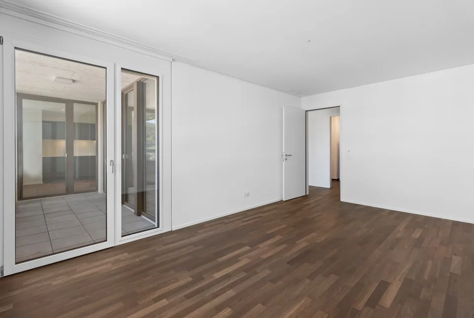 Au-dessus des toits de la vallée de la Limmat – Appartement exclusif de 2,5 pièces avec loggia et vue panoramique