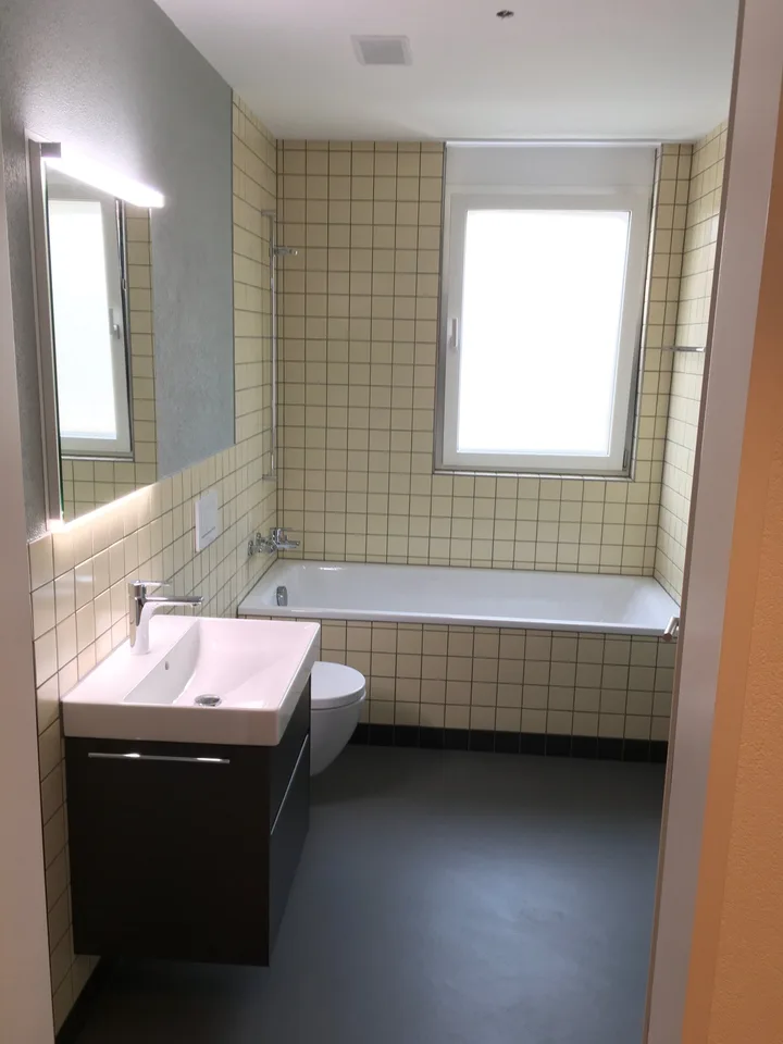 Schöne und helle 3.5-Zimmerwohnung nähe Liebefeld-Park