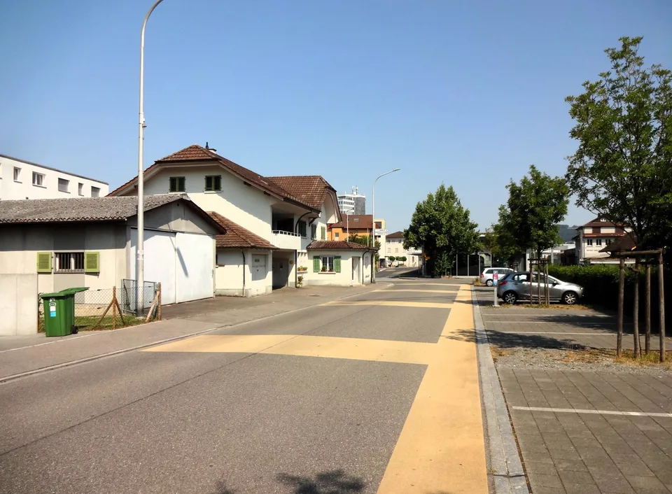 Zentral gelegener Imbiss oder Kebap unmittelbar neben dem Bahnhof in Menziken / AG – Foto 8 von 8