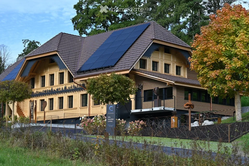 Moderne 3.5-Zimmer-Maisonette-Wohnung in einmaliger Umgebung mit kleinem Nebenverdienst