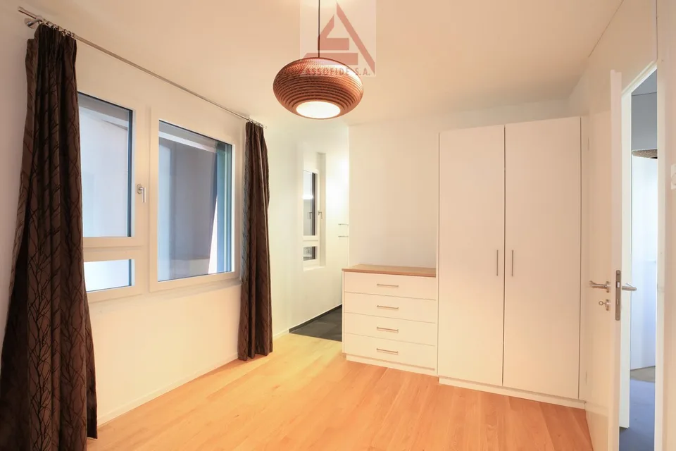 Elegante duplex di 3.5 locali / Elegante 3,5-Zimmer-Duplexwohnung – Foto 7 von 13