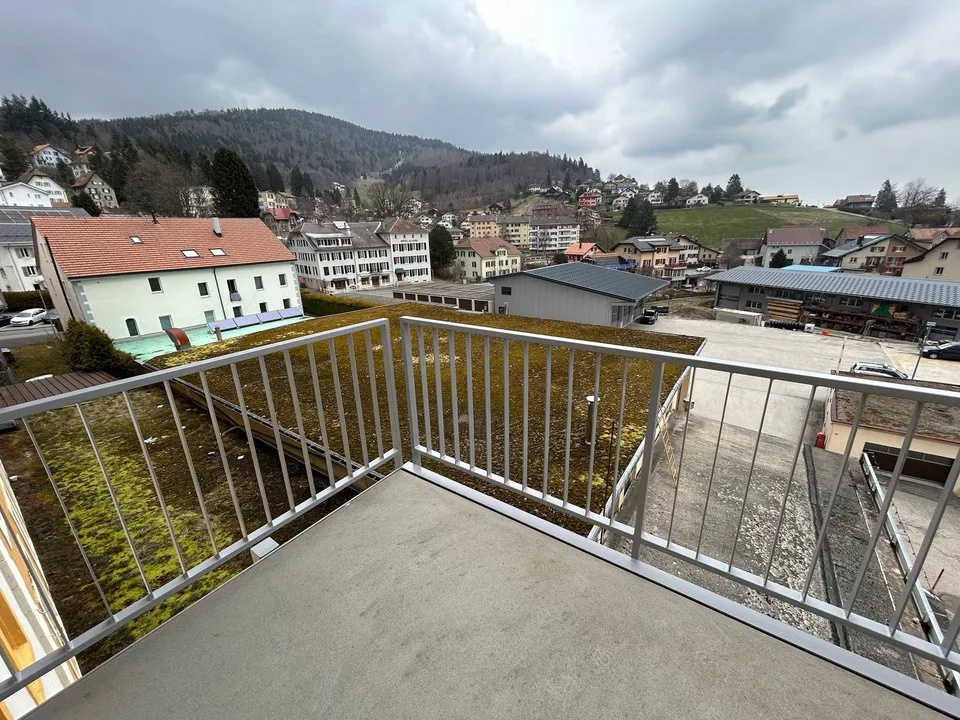 Av. des Alpes 17 - Ste-Croix - Monolocale al 3° piano (Lot: 311)