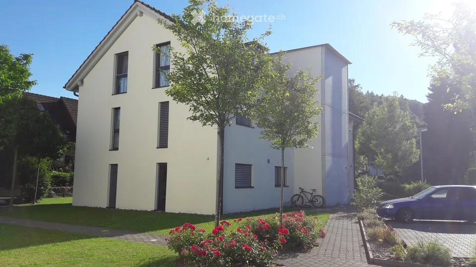 Appartement spacieux 5.5 pièces avec grand balcon