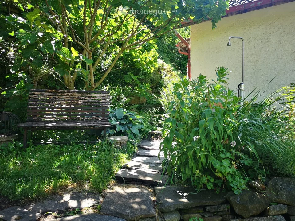 Incantevole casa unifamiliare di 4,5 locali con giardino a Buseno, Calancatal (quartiere di Molina)