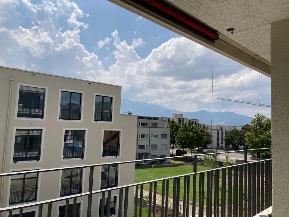 Primo affitto di un appartamento di 3,5 locali in posizione centrale a Steffisburg
