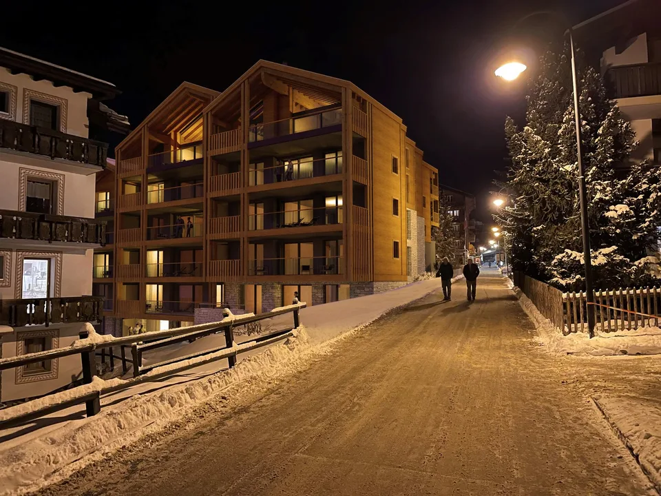 Appartamento moderno 3.5 locali con vista sulla montagna a Zermatt