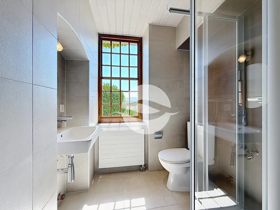 Duplex de 6,5 pièces avec grand jardin