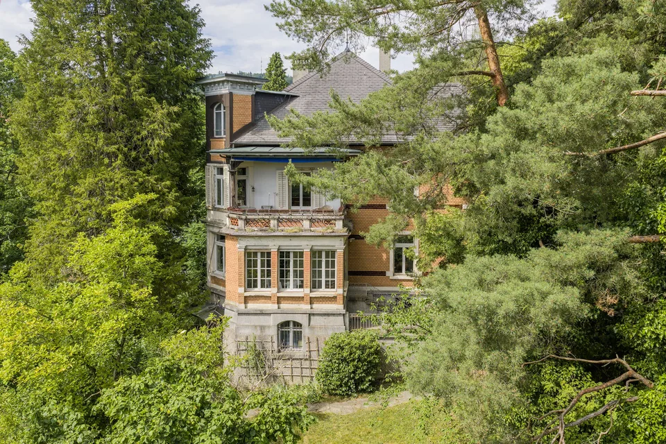 Historische 9-Zimmer Stadtvilla im Dolderquartier