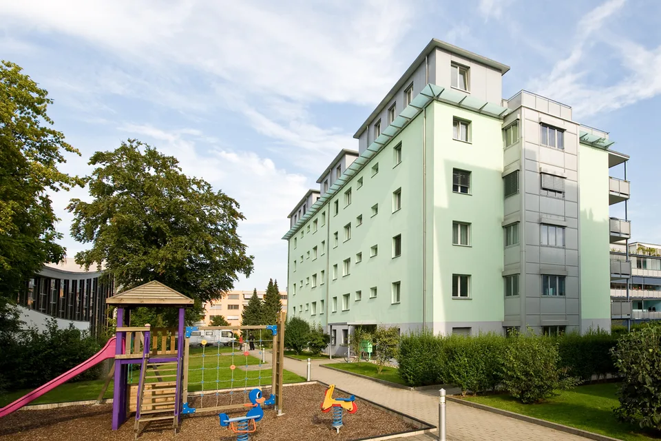 Einstellhallenplatz in zentraler Lage in Suhr zu vermieten