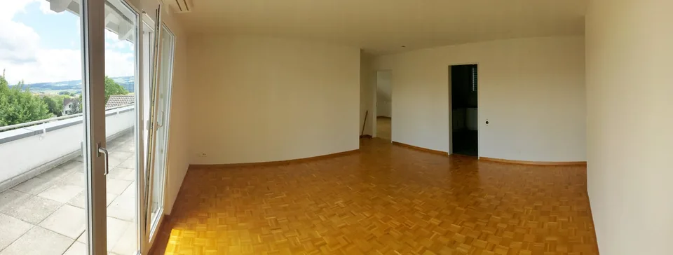 Sonnige 3.5-Zimmer-Wohnung mit Balkon in Obfelden