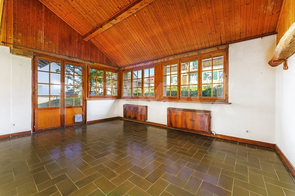Idyllischer und beruhigender Rahmen für dieses Haus zur Renovierung – Foto 7 von 13