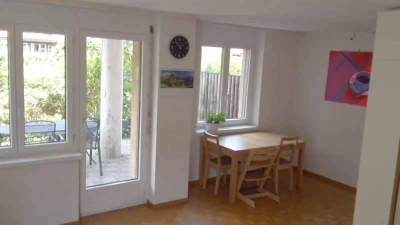 TEMPORAIRE Appartement charmant 2 pièces avec espace de jardin
