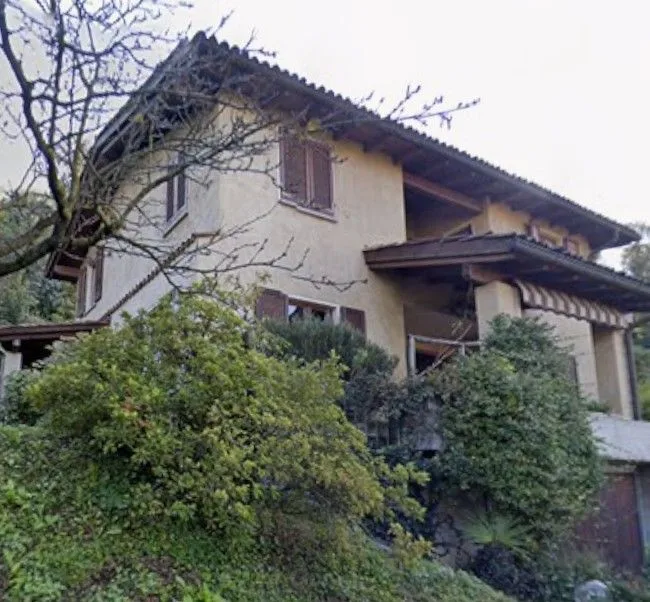 *Casa unifamiliare*