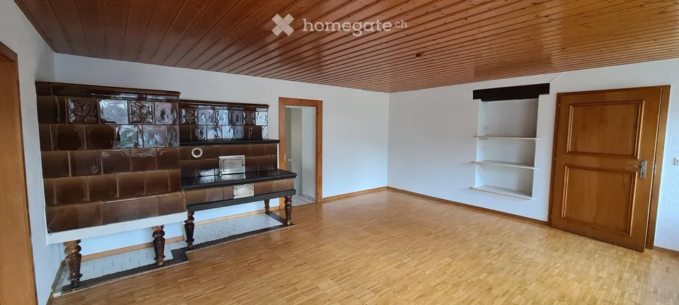 Charmante 4.5-Zimmer-Wohnung in Altbau-Gebäude in Maisprach