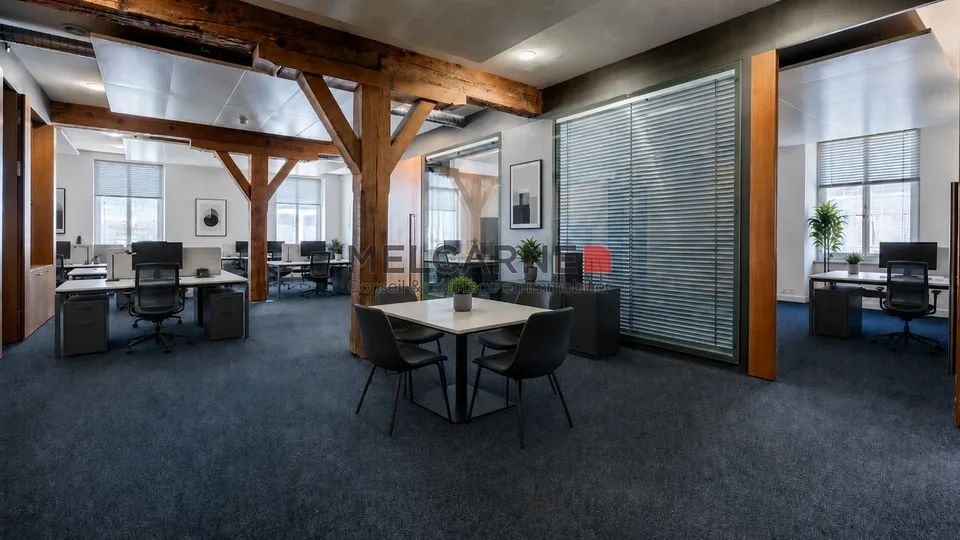 Bureaux d'environ 658 m² à louer - Place du Molard, Genève