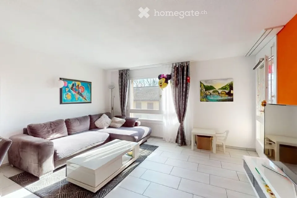 Moderne 4.5 Zimmer Wohnung an schöner Lage