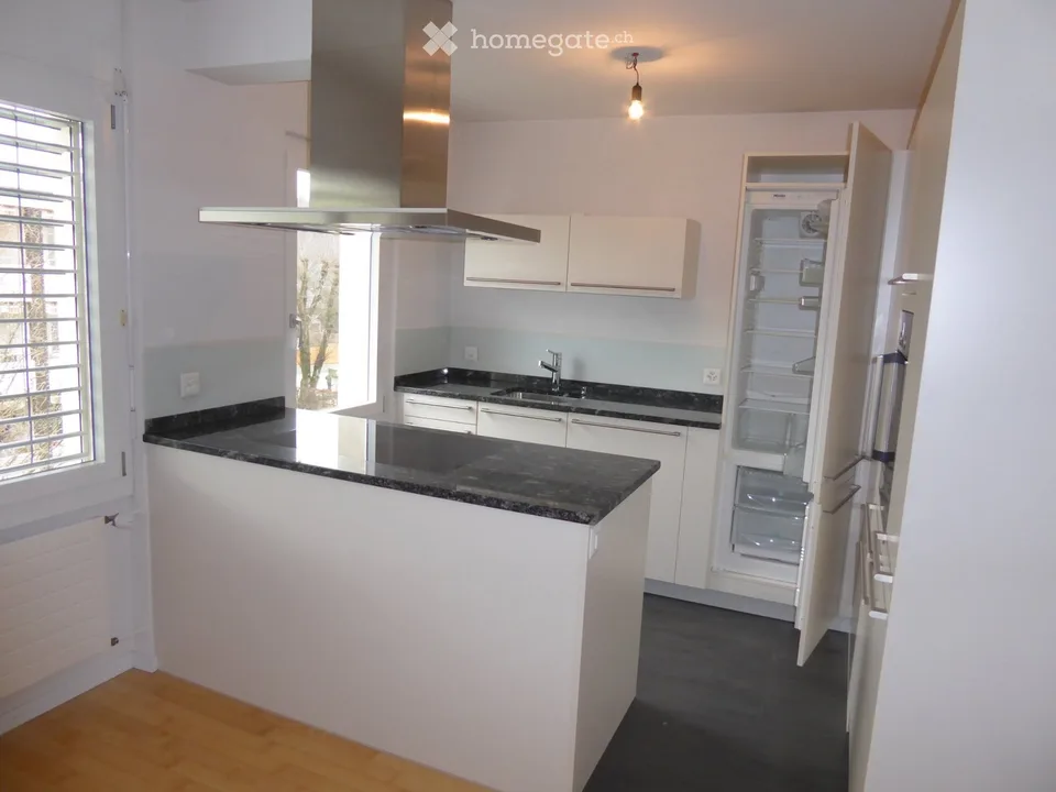 Charmante 4.5-Zimmer-Wohnung in ruhiger, ländlicher Lage !