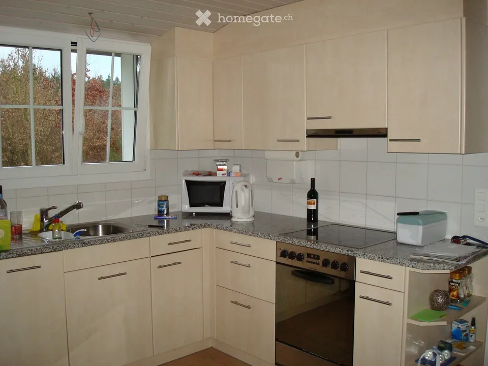 2 1/2 Zimmer-Dachwohnung auf dem Land in Waldnähe