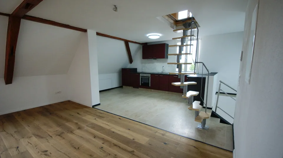 2.5 room apartment with large attic, own washing machine dryer