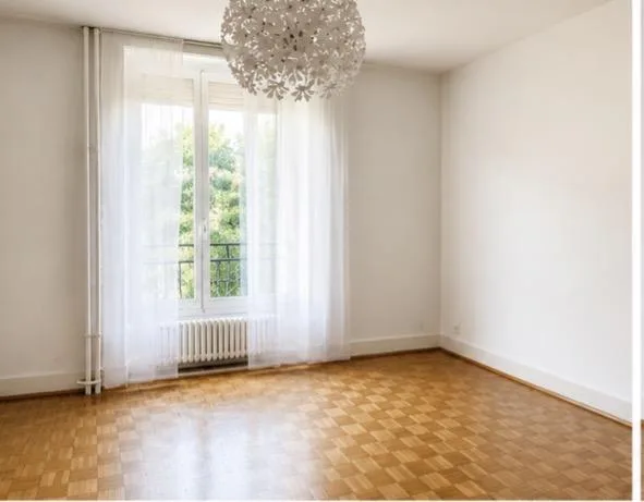 Appartement 4 pièces de 72m2 au Acacias