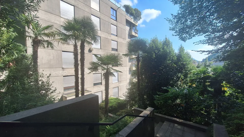 Lugano Centre, Appartement lumineux avec grande terrasse, cave, place de parking