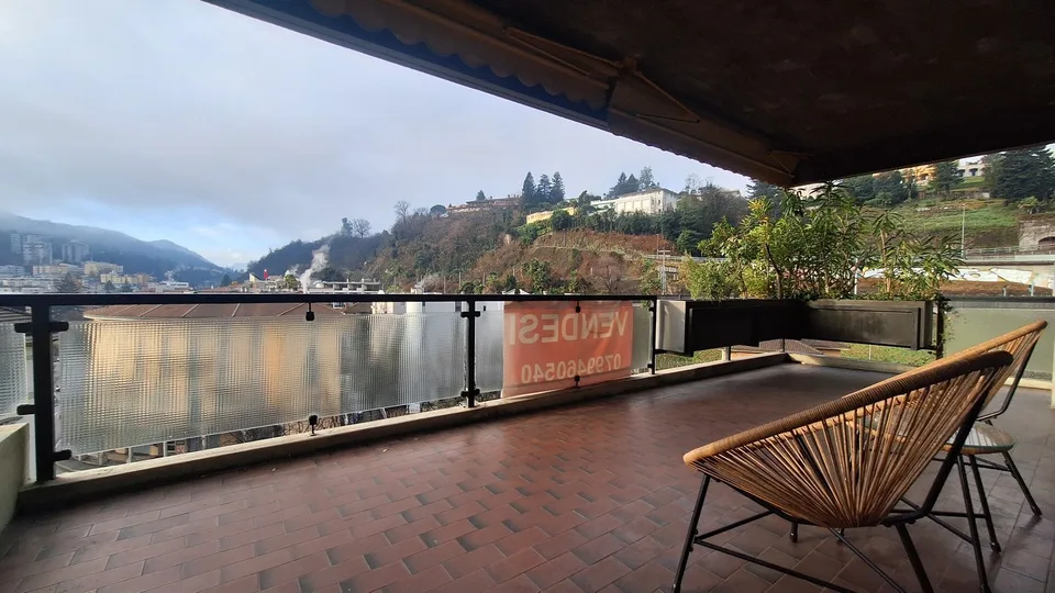 Lugano Centre, Appartement lumineux avec grande terrasse, cave, place de parking
