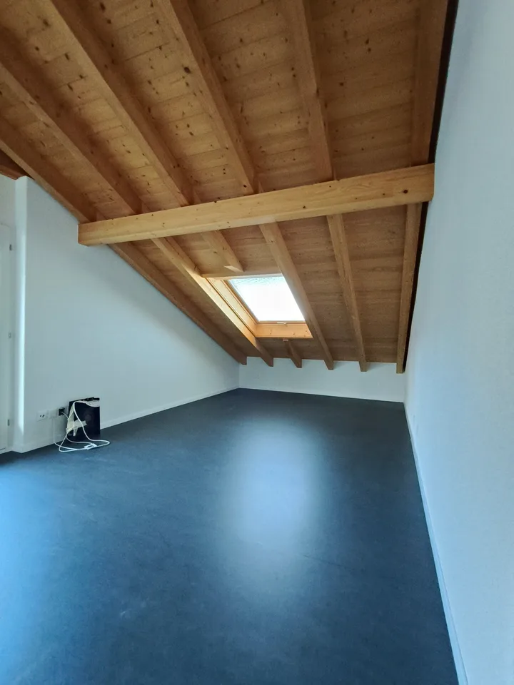 Einmalige Gelegenheit - Geräumige 7.5-Zimmer-Attikawohnung mit Panoramablick in Spiez – Foto 12 von 30