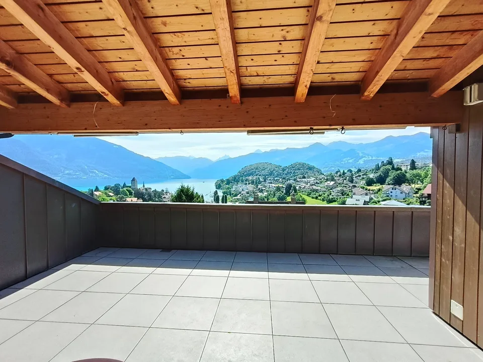 Einmalige Gelegenheit - Geräumige 7.5-Zimmer-Attikawohnung mit Panoramablick in Spiez – Foto 27 von 30
